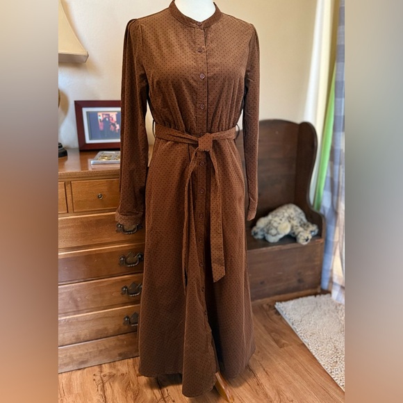 NWT Hem & Thread Chocolate Long Sleeve Coat Dress - Picture 2 of 12